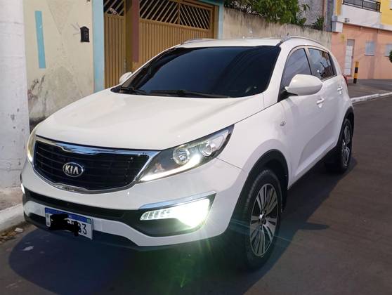 KIA SPORTAGE 2.0 LX 4X2 16V FLEX 4P AUTOMÁTICO KIA SPORTAGE 2.0 LX 4X2 16V FLEX 4P AUTOMÁTICO